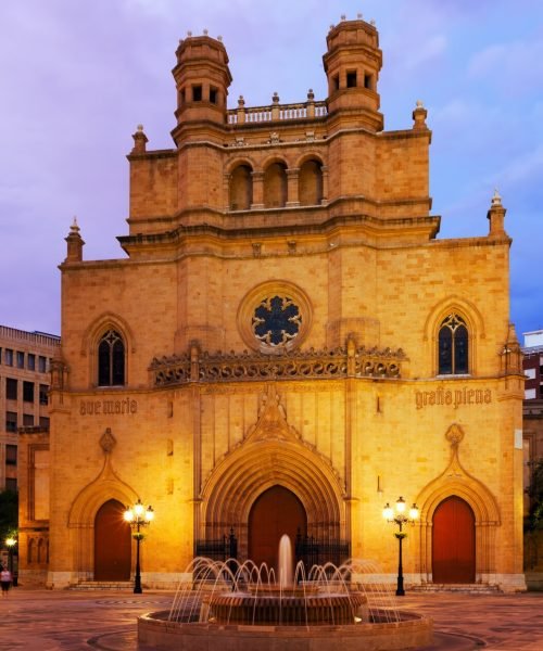 gothic-cathedral-plaza-mayor-evening-castellon-de-la-plana_1398-2360 gothic-cathedral-plaza-mayor-evening-castellon-de-la-plana_1398-2360